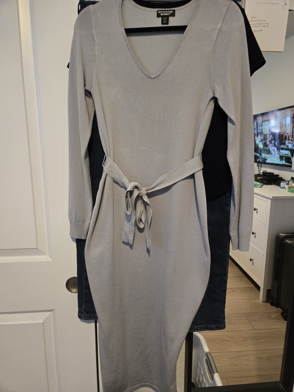 PrettyLittleThing MATERNITY Light Gray V-Neck Belted Knit Midi Dress